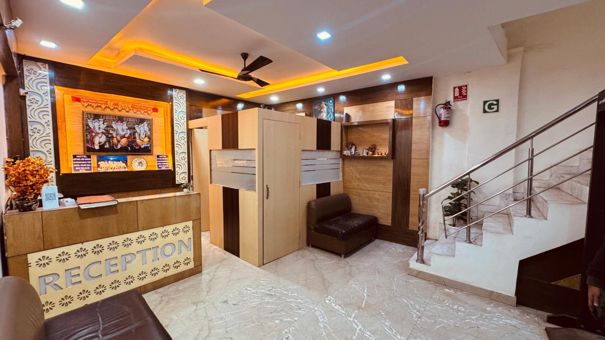 Cottage Lord Krishna Walking Distance From New Delhi Railway Station Buitenkant foto