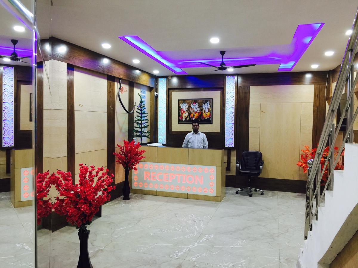 Cottage Lord Krishna Walking Distance From New Delhi Railway Station Buitenkant foto
