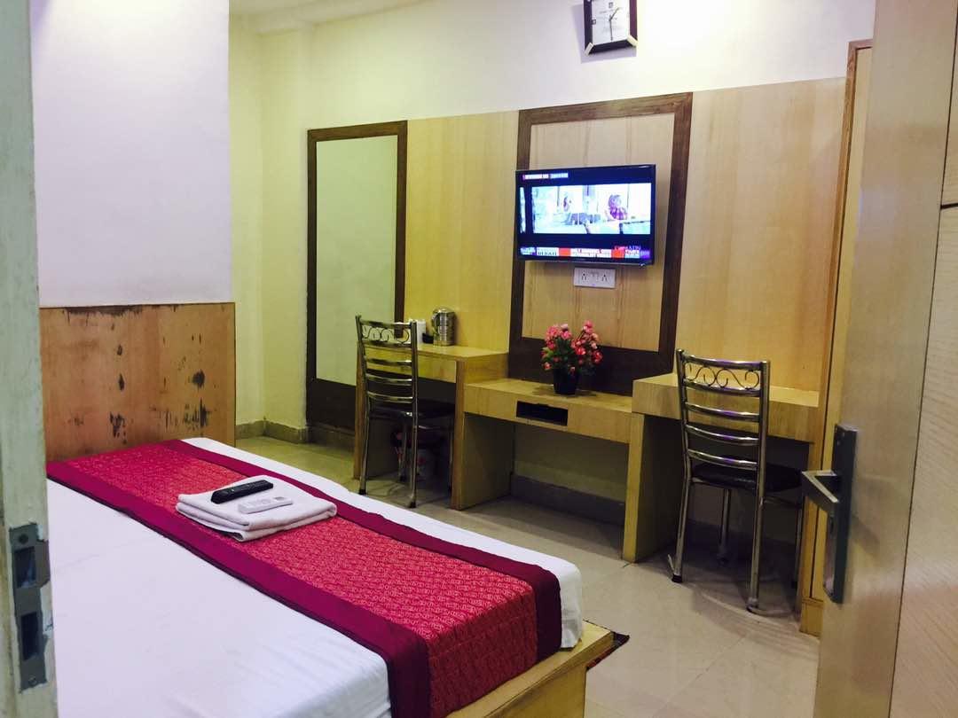 Cottage Lord Krishna Walking Distance From New Delhi Railway Station Buitenkant foto