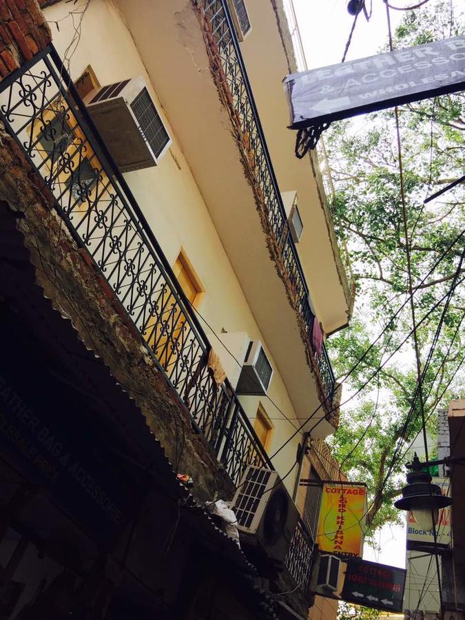 Cottage Lord Krishna Walking Distance From New Delhi Railway Station Buitenkant foto